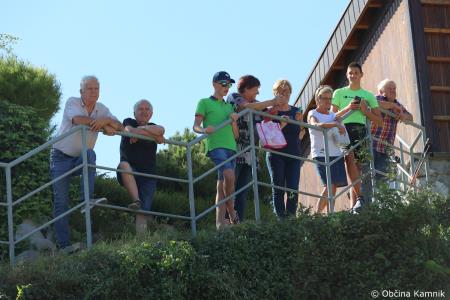 Začasni most v Stranjah povezal levi in desni breg Kamniške Bistrice (25)
